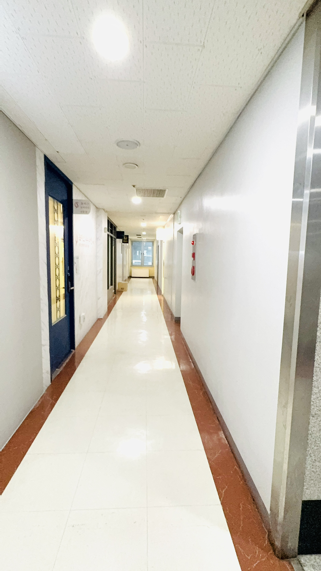 ⭐선릉역 초 역세권!월 순수익 500~700만/화이트 감성 인테리어 알짜배기 스킨케어샵 매매/권리금 조율 가능ㅣ강남 마사지샵매매, 강남 점포매매 #7