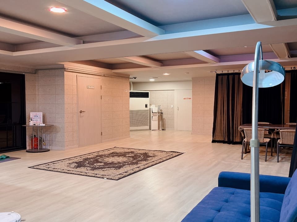 김해 [퍼펙트테라피] ❣️당일 지급❣️초보 교육 가능❣️일급 30만 지급…