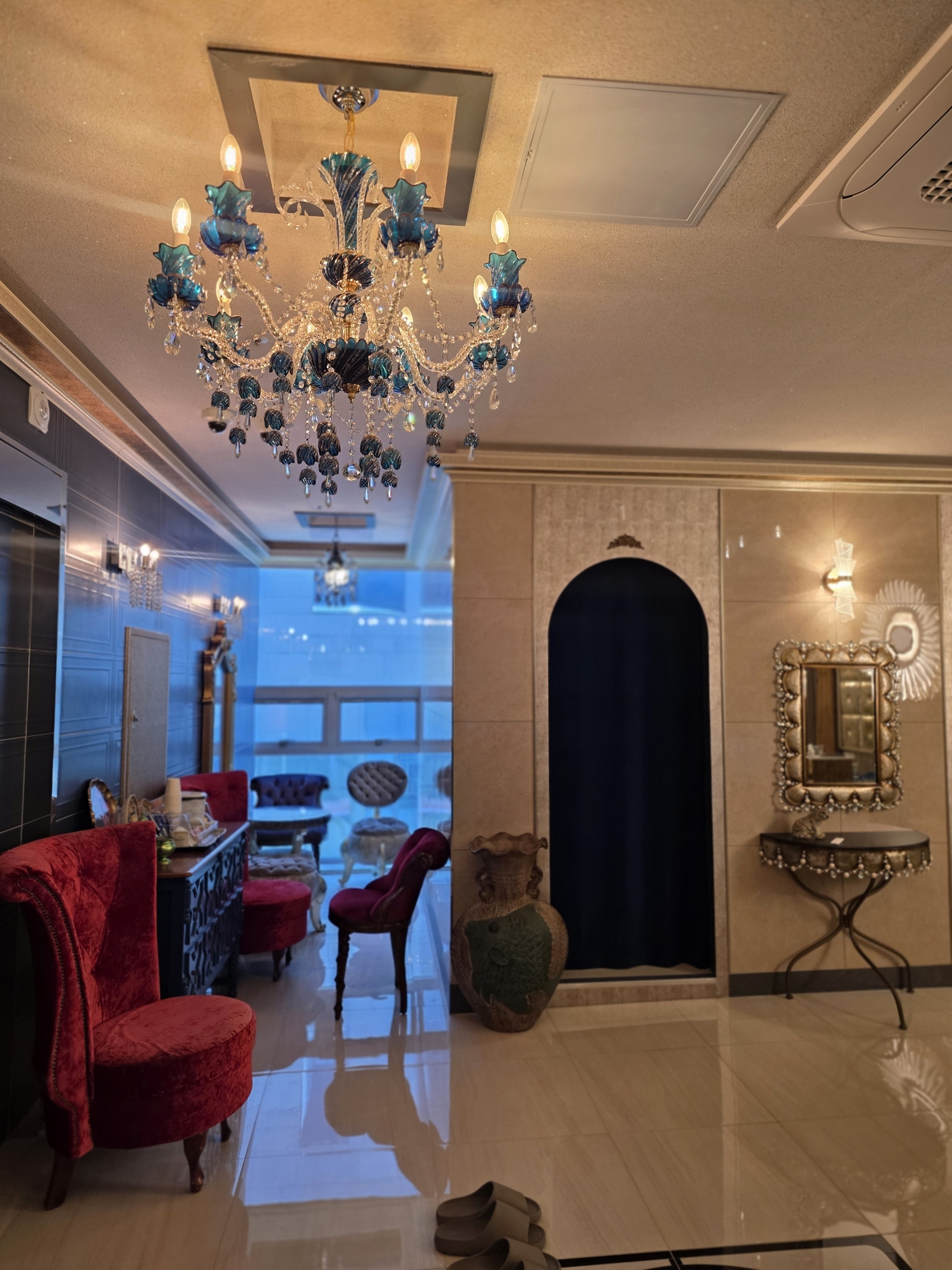 ⭐‼️NEW 신규 오픈‼️⭐부산 남포동 고급샵 ☘️부산테라피☘️ ⭐100% 건전샵⭐근무 협의 가능⭐주간/야간/상주 가능⭐ㅣ부산 마사지구인 #1