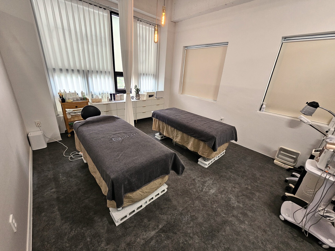 양산 물금읍 [에스엠마사지] ❤️아로마 & 스포츠 ❤️ 피부 관리 ❤️ 관리사님 구인해요 ❤️ㅣ양산 마사지구인 #3