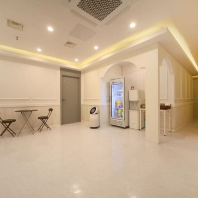 11c540d227c6d170e73d81567c238eb86b8c332e.jpg class=