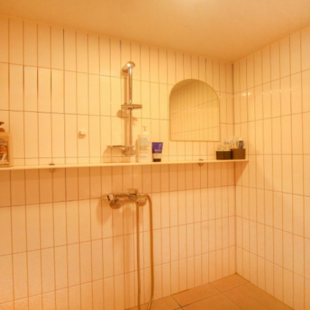 b1c18e81d0af95c141bf6796e671e3f7480c38b7.jpg class=