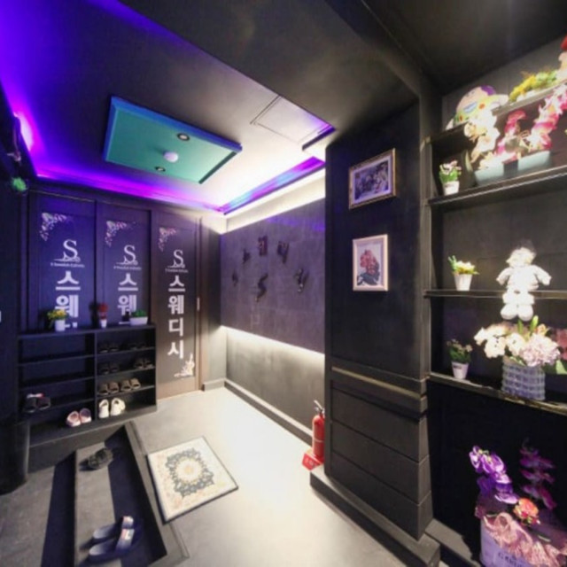 e1216cfff0423cb335edb3fae08fa3532392af19.jpg class=