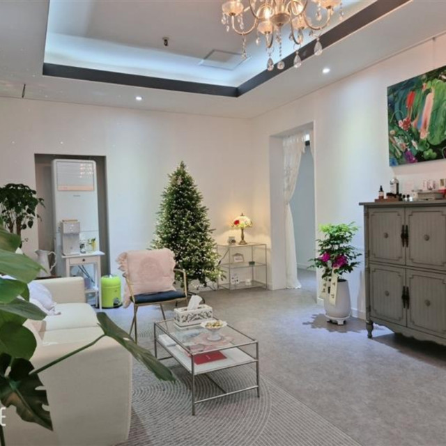 2eaa6e03f080cf8b5b363bc514ff0f56dc75b790.jpg class=