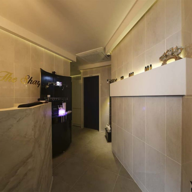 8ddbeb21a7a1fd757bfe4c261437a18e0d03bd78.jpg class=